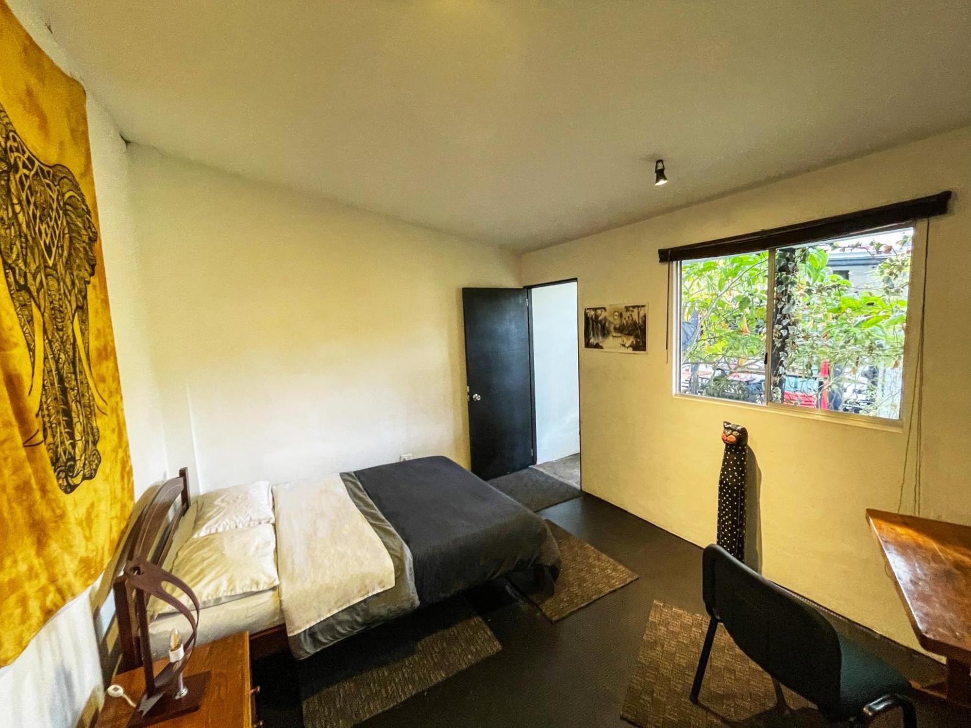 El Yarumo Hostel Богота Экстерьер фото
